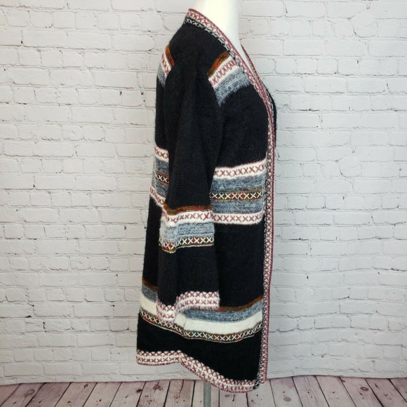 SOLD - Picture 4 of 8